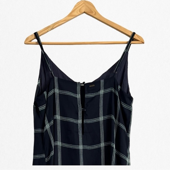 O’NEILL Women’s Navy Plaid Schiff Sundress with Adjustable Spaghetti Str… - Picture 3 of 3